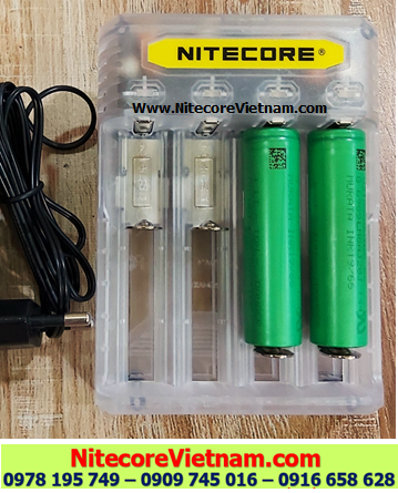 Nitecore Q4 (Bộ sạc 04 Khe Sạc kèm sẳn 02 pin SẠC 18650 SONY VTC6 3000mAh dòng xả 30A lithium 3.7v) chính hãng